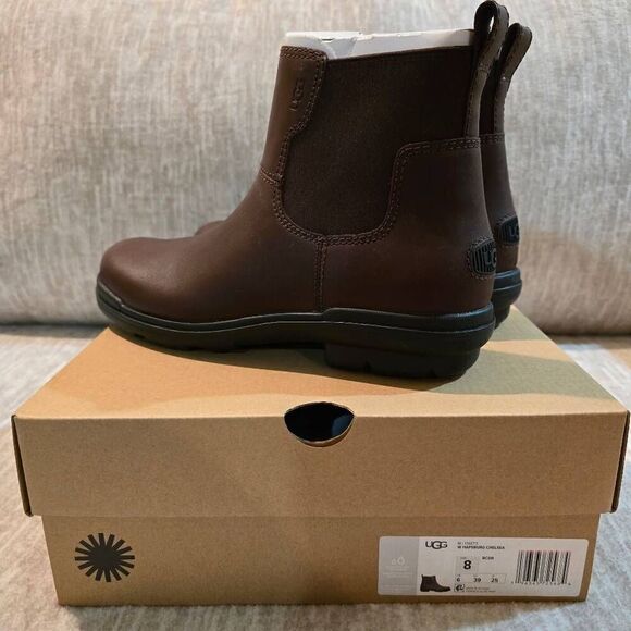 UGG - W HAPSBURG CHELSEA BOOTS - SZ. 8 - Picture 5 of 12